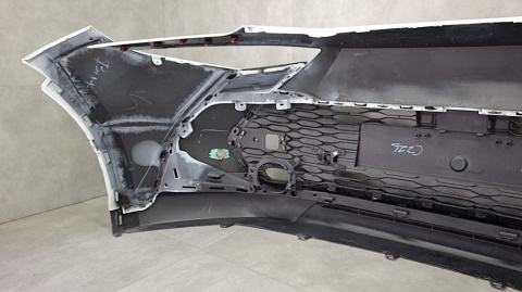 Zderzak przód przedni TOYOTA C-HR CHR II 23- / + wzmocnienie