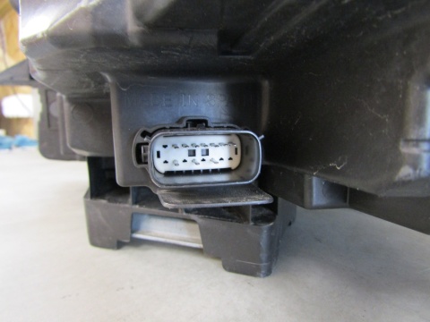 LAMPA PRZÓD FORD KUGA MK3 III FULL LED RH 19-24 LV4B-13E016-AH