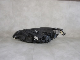 LAMPA PRZÓD VOLKSWAGEN VW GOLF 8 VIII LED 19-24 RH PRAWA 5H1941006C