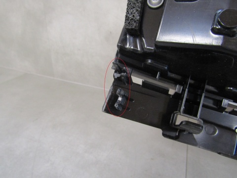 LAMPA TYLNA KLAPY BAGAŻNIKA BLENDA VW TOUAREG III LIFT 23- 760945307E