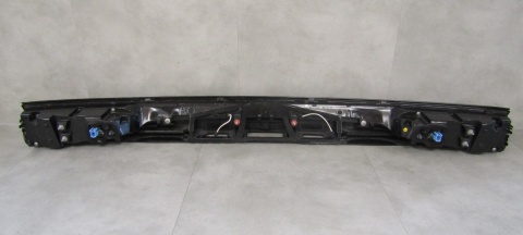 LAMPA BLENDA TYLNA ŚRODKOWA W KLAPĘ VOLKSWAGEN PASSAT B9 24- 3J0945303