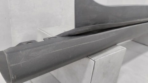 Listwa progowa prawa Ford Connect przód przednia DT11-R10259-A