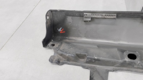 Listwa progowa prawa Suzuki Swift V Sport 10-17