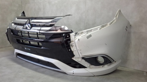 Zderzak przód przedni Mitsubishi Outlander 3 III Lift Hybryda 19-21