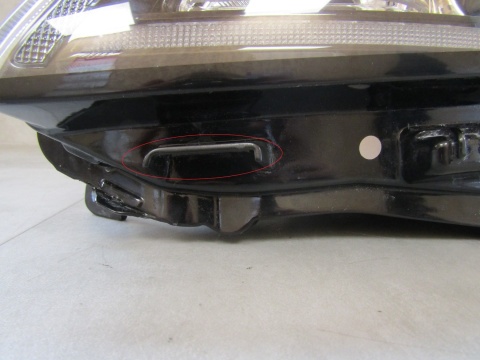 LAMPA PRZÓD SUZUKI BALENO II 15- KSENON LH LEWA 100-18513