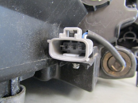 LAMPA PRZÓD SUZUKI BALENO II 15- KSENON LH LEWA 100-18513