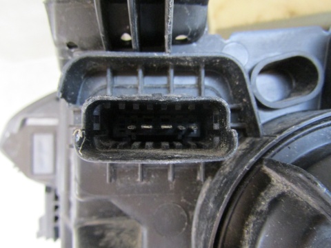 LAMPA PRZÓD RENAULT TALISMAN ZWYKŁA SOCZEWKA Z LED RH PRAWA 15-20 260108543R