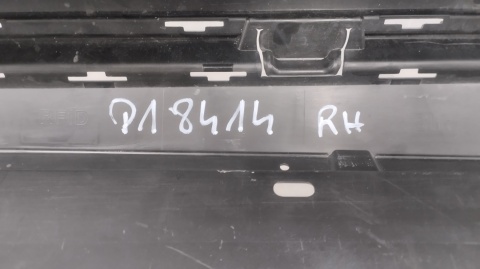 Listwa progowa prawa BMW X1 III 3 U11 M Pakiet 22-