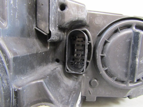 LAMPA PRZÓD SKODA OCTAVIA 3 III KSENON SKRĘTNY 12-16 LH LEWA 5E1941015B