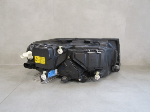LAMPA PRZÓD SKODA SUPERB I KSENON NIESKRĘTNY LH LEWA 01-06 3U1941009C