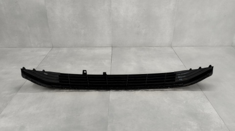 KRATKA ZDERZAKA ŚRODKOWA CHROM VW PASSAT B8 GTE 14-19 OEM 3G0853677B