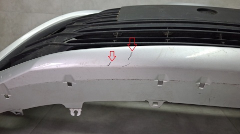 Zderzak przód przedni Toyota Yaris 3 III Lift 17-19