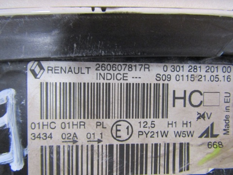 LAMPA PRZÓD RENAULT CAPTUR I 1 ZWYKŁA SOCZEWKA CIEMNA LH 13-17 260607817R