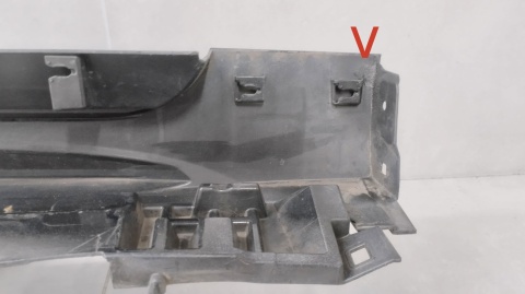 Listwa progowa lewa Toyota Corolla XII 18 HB E21