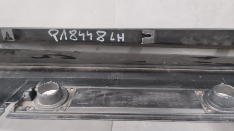 Listwa progowa lewa Toyota Corolla XII 18 HB E21