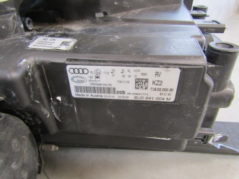 LAMPA PRZÓD AUDI Q3 8U0 ZWYKŁA 11-14 RH 8U0941004M