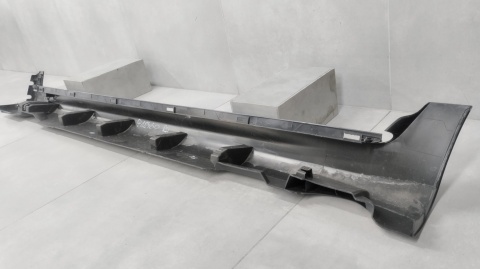 Listwa progowa prawa Volovo XC60 I lift 13-17 komplet