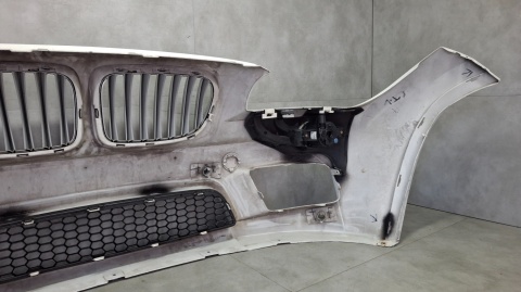 Zderzak przód przedni BMW X1 E84 M Pakiet 09-15 / + 2 halogeny
