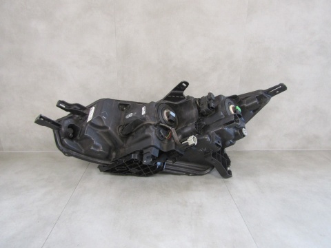 LAMPA PRZÓD NISSAN QASHQAI J11 LIFT ZWYKŁA SOCZEWKA Z LED RH 17-21 100-19009