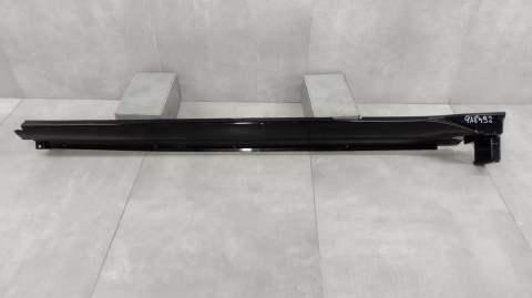 Listwa progowa lewa Mitsubshi Pajero 3 III 03-06 5D V60 V70