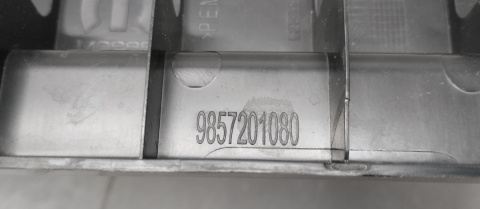 Nakładka osłona progu pasa bagażnika Opel Frontera C 24- 9857201080