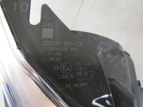 LAMPA PRZÓD TOYOTA AVENSIS T27 III ZWYKŁA SOCZEWKA RH PRAWA 09-11 H279GR-DE