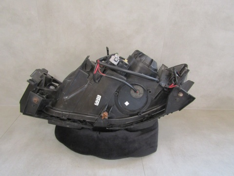 LAMPA PRZÓD SUBARU IMPREZA 3 III ZWYKŁA SOCZEWKA RH PRAWA 07-11