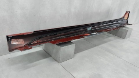 Listwa progowa prawa BMW 2 F44 M Pakiet 19-