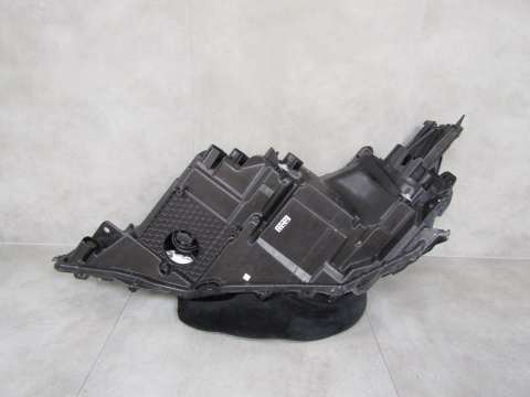 LAMPA PRZÓD LEXUS ES VII 300H FULL LED 18-21 RH PRAWA