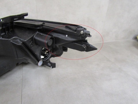 LAMPA PRZÓD LEXUS ES VII 300H FULL LED 18-21 RH PRAWA