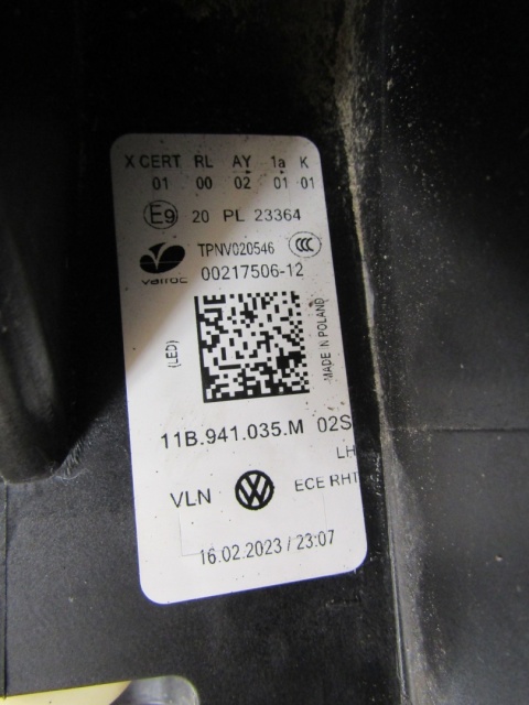 LAMPA PRZÓD VOLKSWAGEN ID.4 ID4 ID.5 ID5 FULL LED IQ LIGHT 20- LH 11B941035M