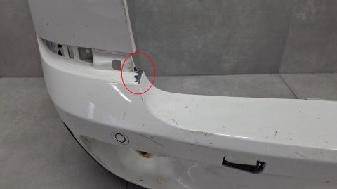 Zderzak tył tylny BMW X5 E70 Lift LCI 10-13 / + 3 PDC + wiązka