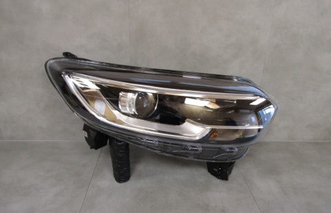 LAMPA PRZÓD RENAULT KADJAR ZWYKŁA SOCZEWKA + LED 15-18 RH HELLA 011.770-86