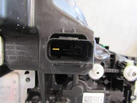 LAMPA PRZÓD POLESTAR IV 4 PIXEL FULL LED FULL LED LH LEWY 23- 80029300