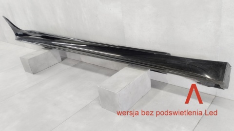 Listwa progowa prawa Mercedes GT 63 AMG A290 X290 4 drzwi Coupe 18-