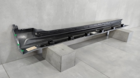 Listwa progowa prawa Volvo XC90 II 18- lift XC 90