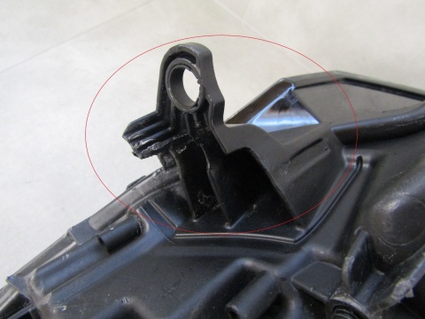 LAMPA PRZÓD PEUGEOT 308 III 3 T10 LED RH PRAWA 21-25 98516735
