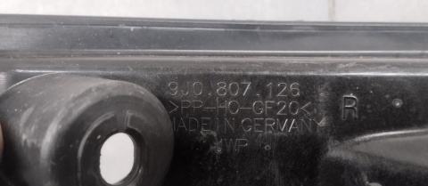 Ślizg mocowanie zderzaka prawy tył PORSCHE TAYCAN 9J0807126