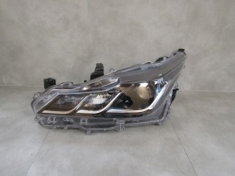 LAMPA PRZÓD TOYOTA COROLLA E21 SEDAN ZWYKŁA SOCZEWKA LH 18- 8115002T3100