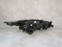 LAMPA PRZÓD TOYOTA COROLLA E21 SEDAN ZWYKŁA SOCZEWKA LH 18- 8115002T3100