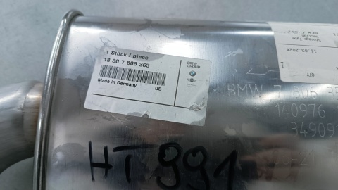 Tłumik wstępny BMW E81 E82 E87 Lift E88