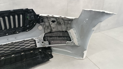 Zderzak przód przedni Skoda Scala 657 19-22 /+ osłana
