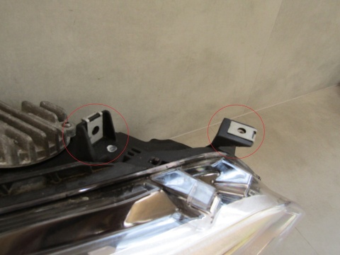 LAMPA PRZÓD BMW 2 F22 F23 KSENON NIESKRĘTNY 13-21 RH PRAWA 90037557