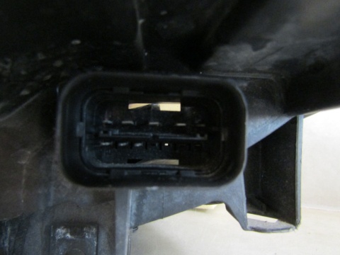 LAMPA PRZÓD BMW 2 F22 F23 KSENON NIESKRĘTNY 13-21 RH PRAWA 90037557