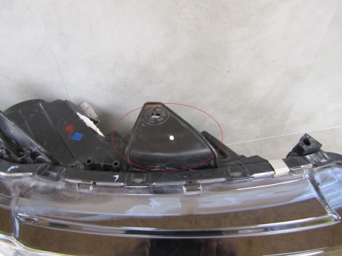 LAMPA PRZÓD MITSUBISHI OUTLANDER 3 II LIFT ZWYHŁA SOCZEWKA 18-22 RH PRAWA