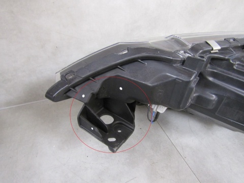 LAMPA PRZÓD MITSUBISHI OUTLANDER 3 II LIFT ZWYHŁA SOCZEWKA 18-22 RH PRAWA