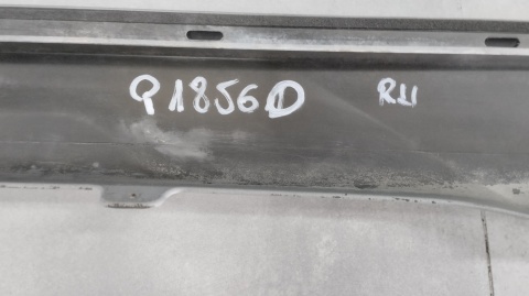 Listwa progowa prawa Volovo XC60 R Design 08-17