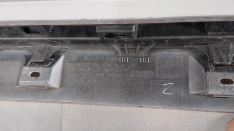 Listwa progowa lewa VW Passat B8 3G0 15-23 kombi sedan