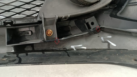 Zderzak przód przedni BMW E90 E91 LCI Lift 08-12 /+ halogeny