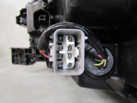 LAMPA PRZÓD TOYOTA HILUX VIII 8 LIFT FULL LED 20- RH PRAWA